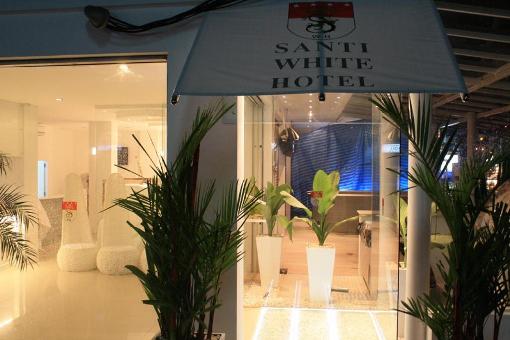 Santi White Hotel Phuket ภายนอก รูปภาพ